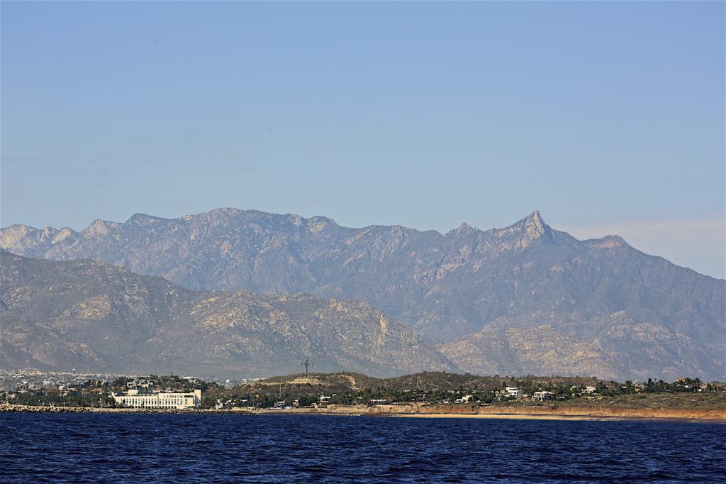 We are off to La Paz. This is Puerto Los Cabos and the Sierra Laguna mountain range from the water.